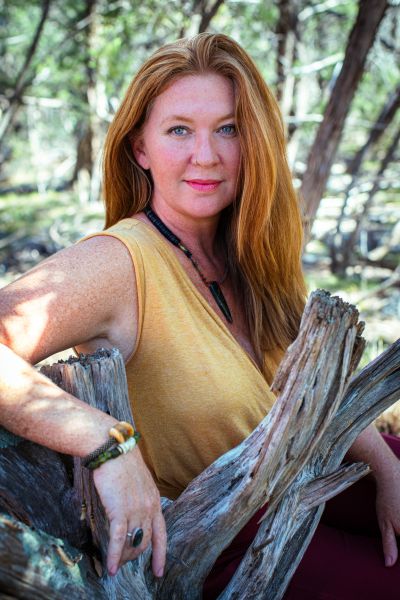 Intimate portrait photograph in natural light